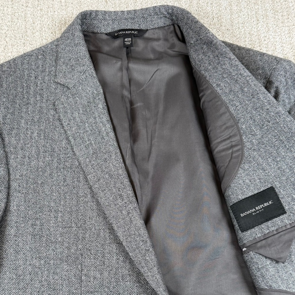 Banana Republic Mens 40S Grey Marzotto Super 110s Wool Herringbone Blazer